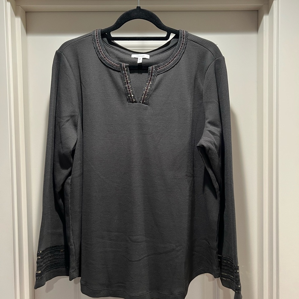 Women’s Long-Sleeve Dark Gray Waffle Knit Shirt